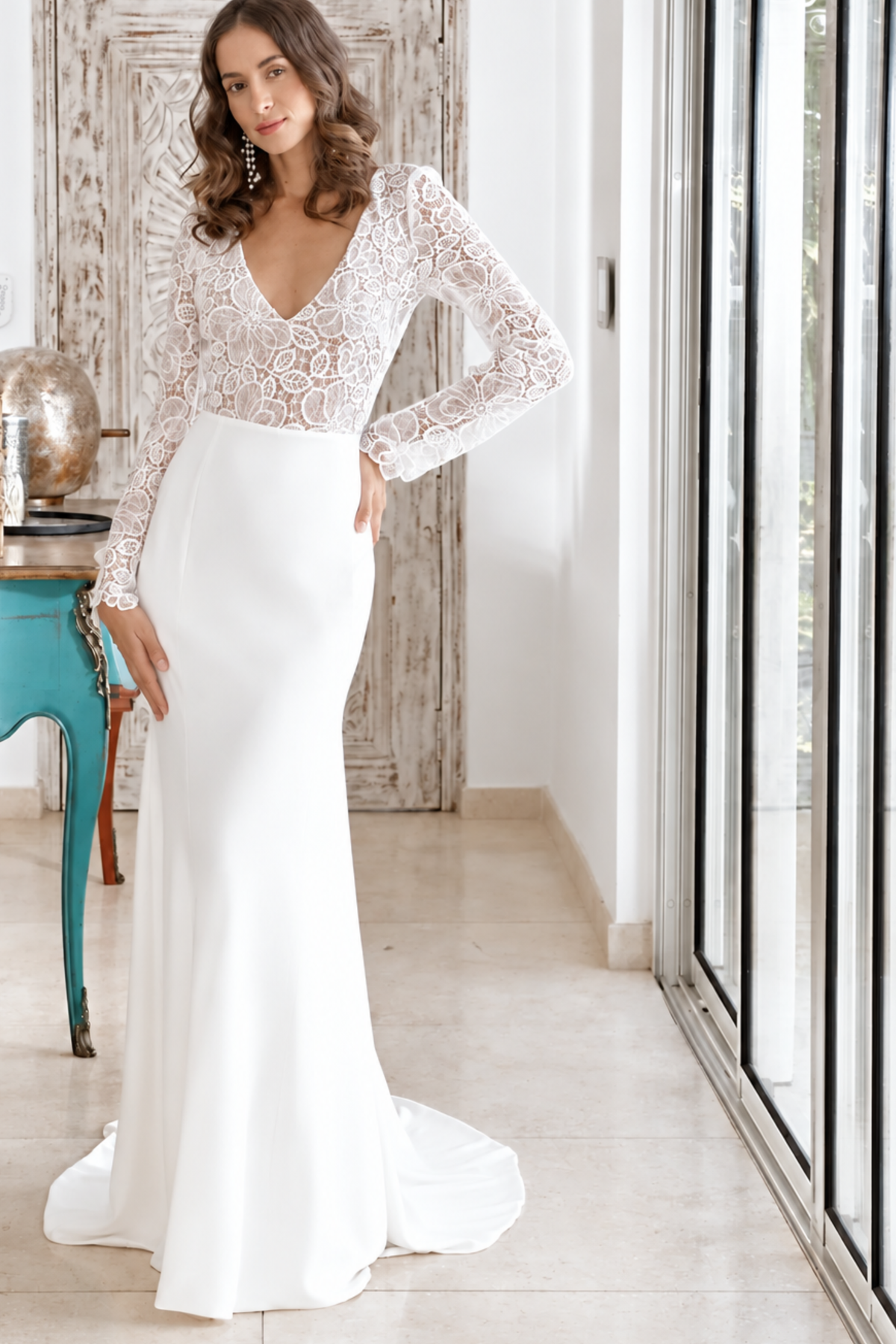 Robe de mariée longue Noor en dentelle – photo 2