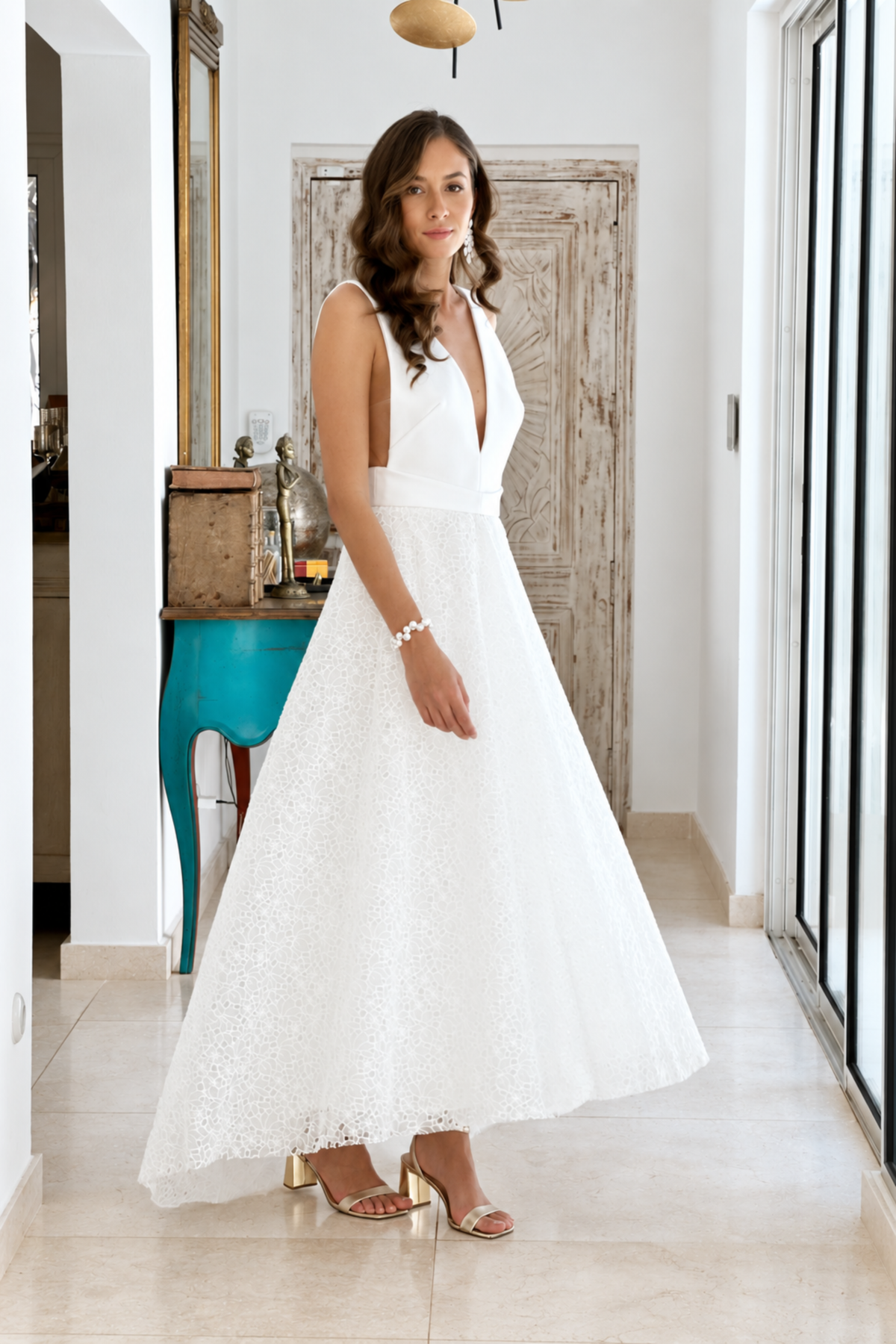 Robe de mariée longue Reese en mikado, collection Idylle 2026 – photo 3
